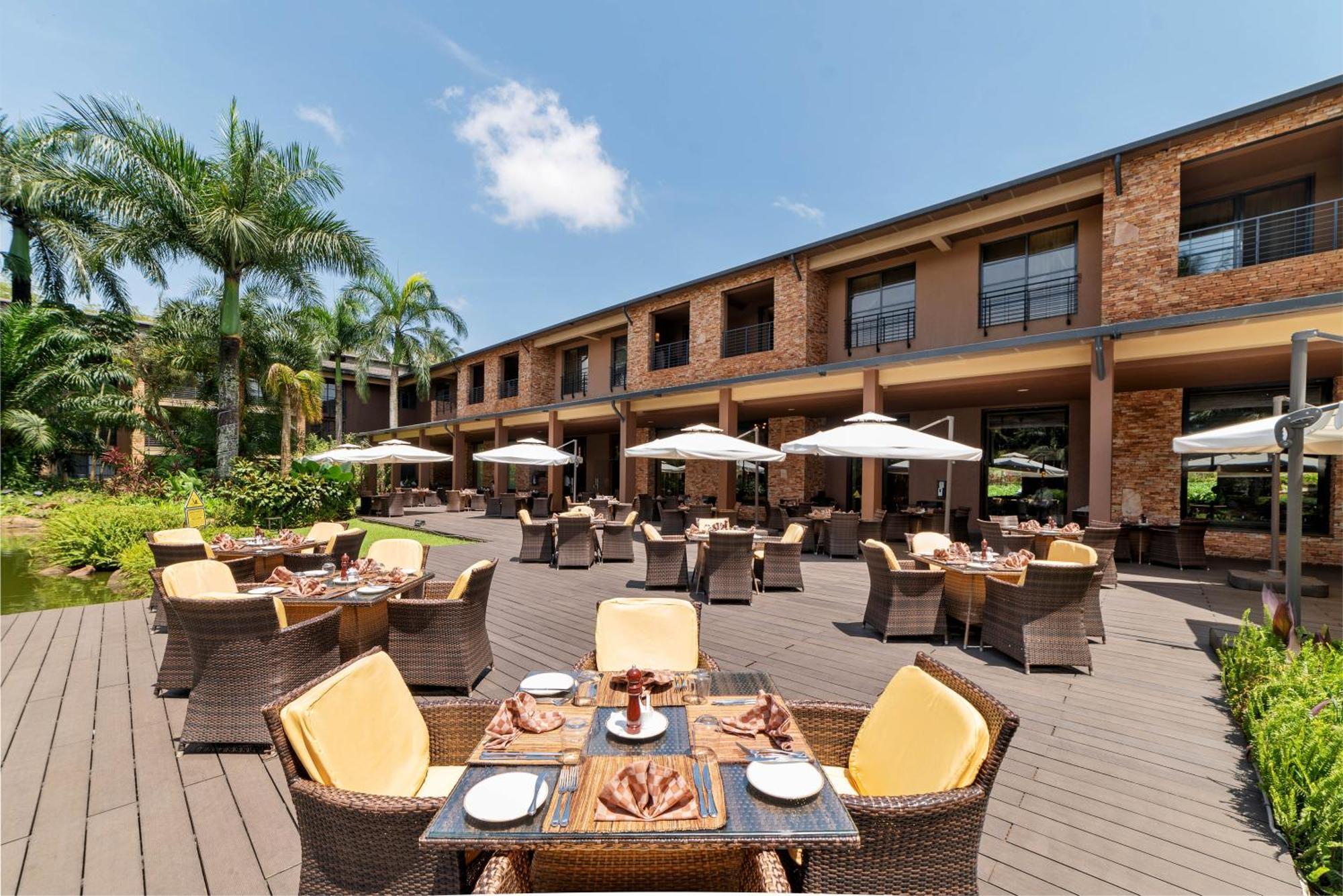 Speke Resort And Conference Center Kampala Exterior foto